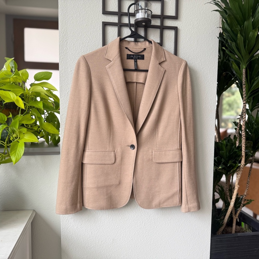 🏵️🏵️🏵️ Rag & Bone Tan Sweater Blazer